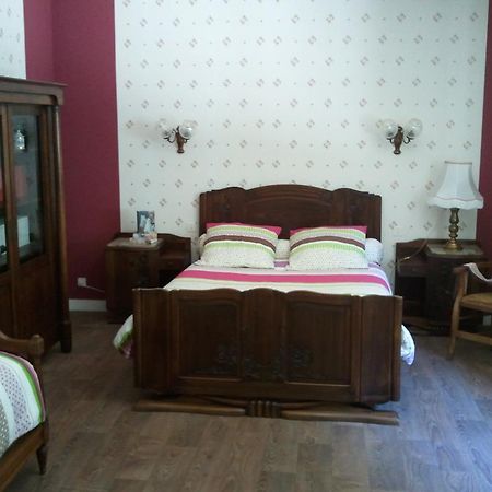 Bed and Breakfast Mas Du Trezon Шоле Экстерьер фото