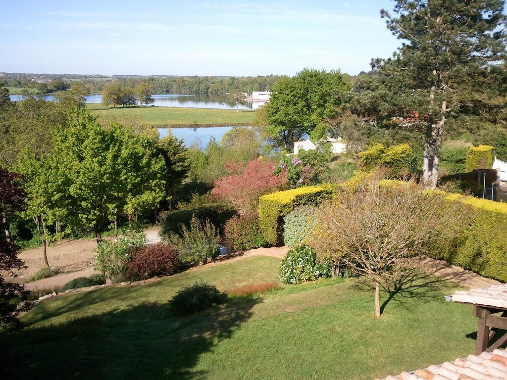 Bed and Breakfast Mas Du Trezon Шоле Экстерьер фото